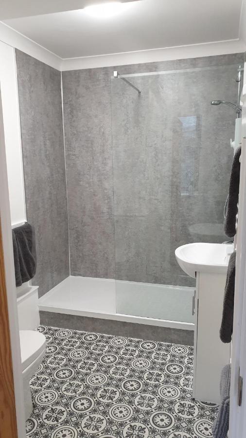 Beautiful Apartment 2 Mins To The Beach St Leonards-on-Sea Bagian luar foto